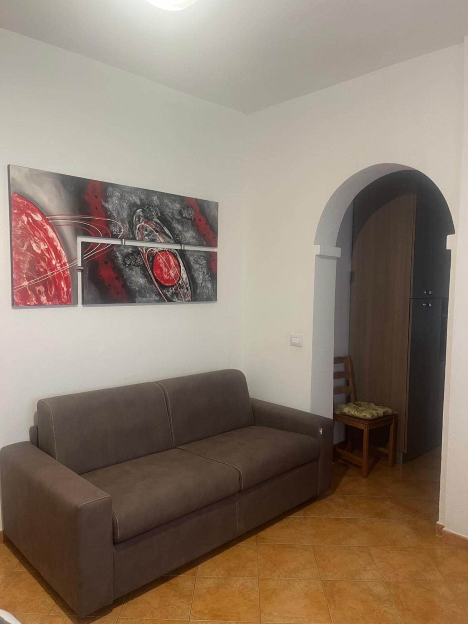 Apartment De Rosa Pero Luaran gambar